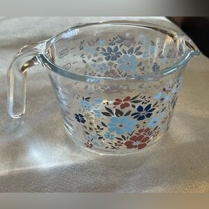 Large Floral Glass Measuring Cup NWOT!
